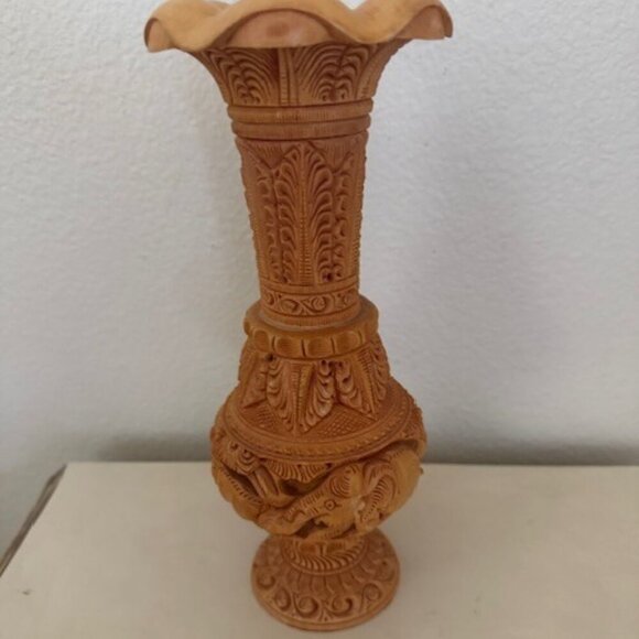 Wooden Flower Vase with Animal Carved vintage - Picture 1 of 5